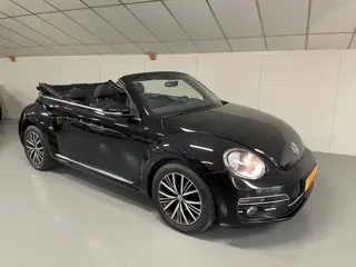 Volkswagen Beetle Cabriolet 1.2 TSI Sound ( opruiming 22.750 nu 19.900,= )