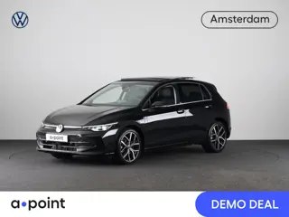 Volkswagen Golf 1.5 eHybrid Style Edition 204PK | Panoramadak | Wegklapbare trekhaak | Sportonderste