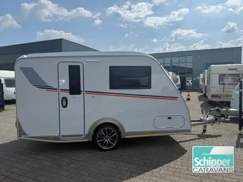 Getaway van Easy caravaning Xcite - OP=OP! Uitverkoop Jamet show en nieuwe modellen. Wees er snel bi