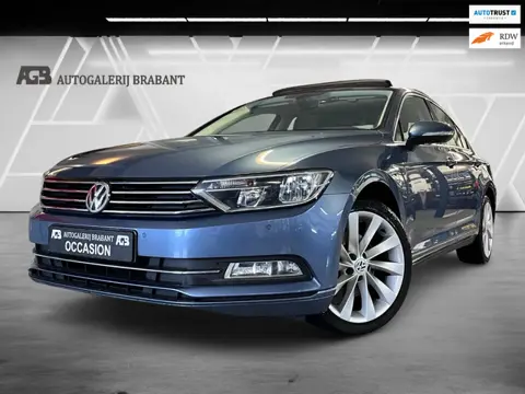 Volkswagen Passat 1.4 TSI Business Edition Pano/Navi/Stoelmassage