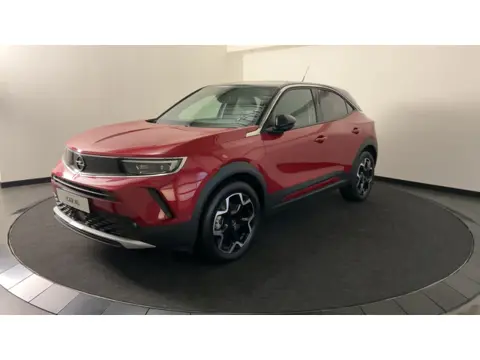 Opel Mokka Electric Ultimate 50 kWh Mokka in nieuwstaat, lage kilometerstand, Multimedia Navi Pro So