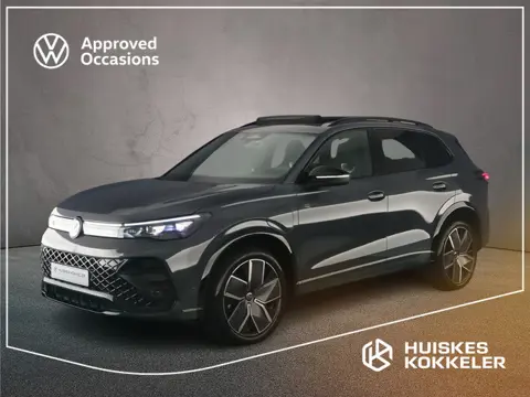 Volkswagen Tiguan R-Line Edition 1.5 TSI eHybrid 272pk DSG Automaat Trekhaak, Panoramadak, Black Sty