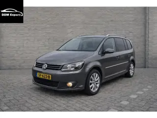 Volkswagen Touran 1.6 TDI Highline BlueMotion 7p. | Automaat | Xenon | Lederen bekleding | Navi | Pa