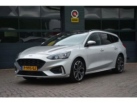 Ford Focus Wagon Wagon 1.0 EcoBoost ST-Line X Business Automaat