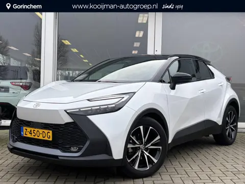 Toyota C-HR 1.8 Hybrid 140 First Edition | Zwart dak | Elek. achterklep | Blindspot | 360 Camera | A