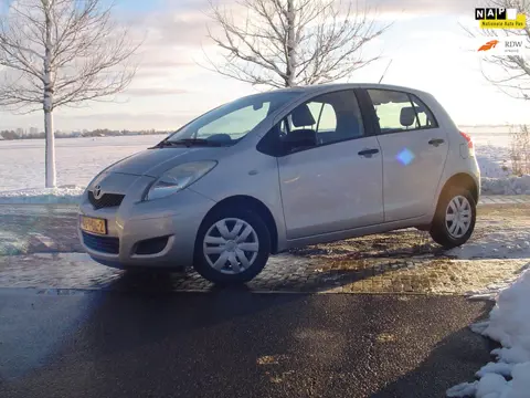 Toyota Yaris 1.0 VVTi Acces / Airco / Hoge zit