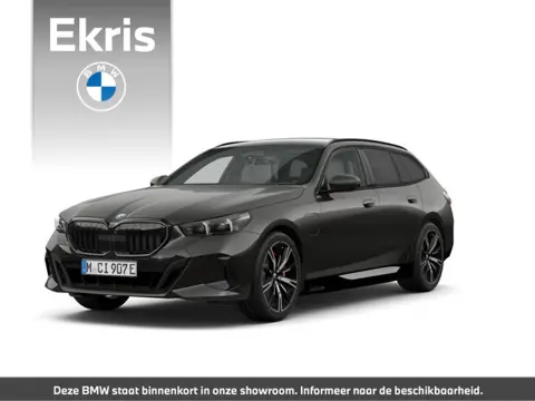 BMW 5 serie Touring 550e | M Sportpakket Pro | Innovation Pack | Travel Pack | Comfort Pack | Bowers