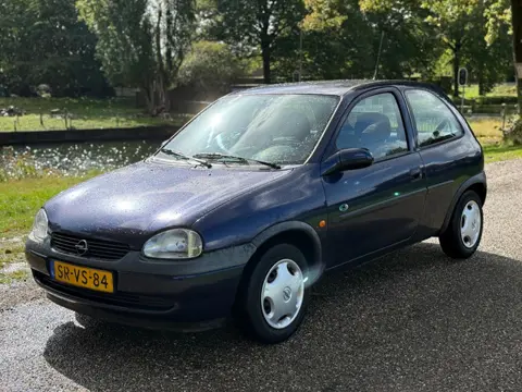 Opel Corsa 1.4i Strada|Radio|Apk|Zeer goed onderhouden