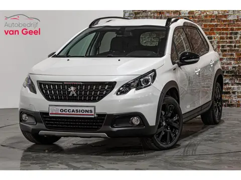 Peugeot 2008 1.2 PureTech GT-line | Apple Carplay | Trekhaak | Achteruitrijcamera