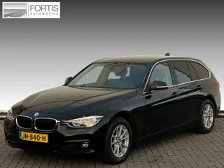 BMW 3 Serie Touring 318i Centennial Executive NL-AUTO | NAVI | CRUISE