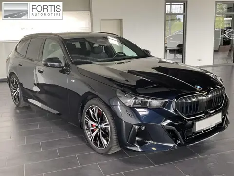 BMW 5 Serie Touring 540d xDrive M-SPORT Pro ** LED, PANORAMA, LEDER, 20-inch LMV, ICONIC GLOW, TREKH