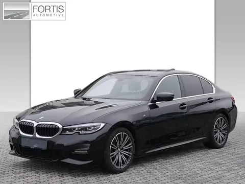 BMW 3 Serie 320iA M-SPORT ** LED, LC Prof, NAVI+, LEDER, MEMORY-, SPIEGEL-, 18-inch LMV ** UNFALLFRE