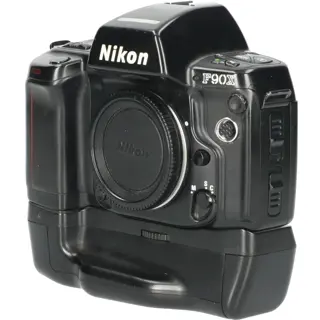 Tweedehands Nikon f90x met MB-10 grip CM5237