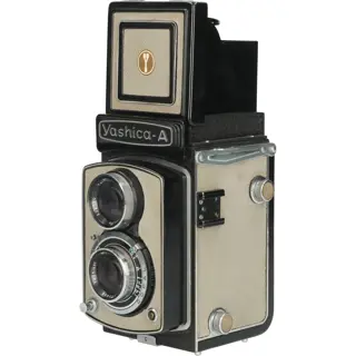 Tweedehands Yashica A Grey CM5249