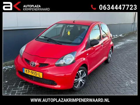 Toyota Aygo 1.0-12V Nieuwe apk Apple carplay