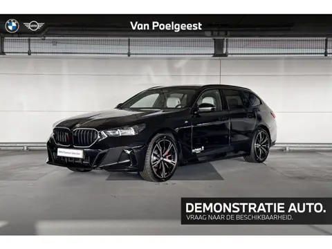 BMW 5 Serie Touring 520i | M Sportpakket Pro | Innovation Pack | Travel Pack | Comfort Pack | Trekha