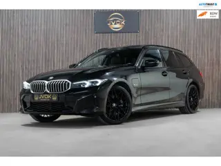 BMW 3-serie Touring 320e M Sport PANO LED