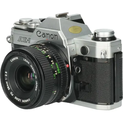 Tweedehands Canon AE-1 met FD 28mm f2.8 new CM5252