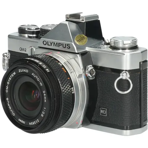 Tweedehands Olympus OM-2 MD met Zuiko AUTO-W 24mm f/2.8 CM5244