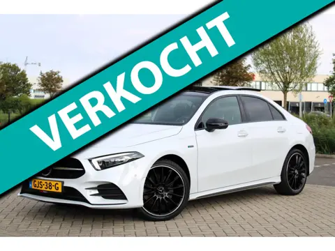 Mercedes-Benz A-klasse 250 e AMG Camera 360 Pano Burm Memory