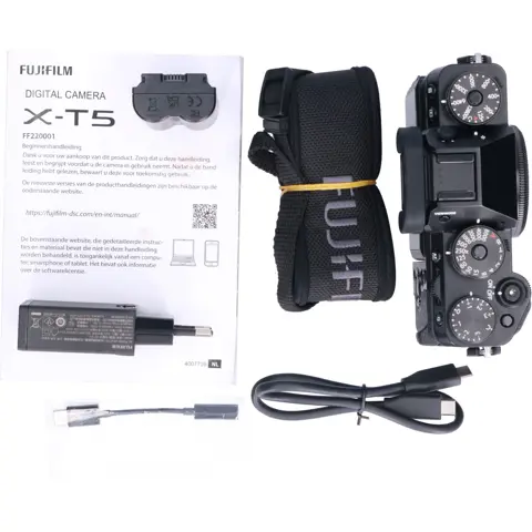 Tweedehands Fujifilm X-T5 Body Black CM5267
