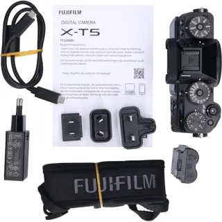 Tweedehands Fujifilm X-T5 Body Black CM4894