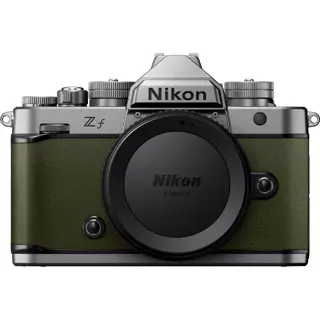 Nikon Z F Silver + 40mm SE Moss Green
