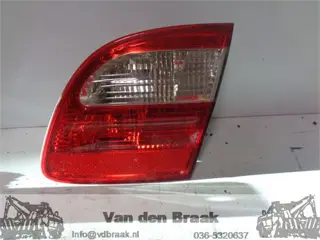 Mercedes Benz E-Klasse (S211) 2003-2009 Achterlicht rechtsbinnen