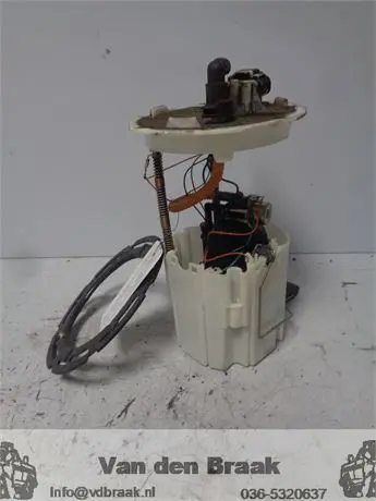 Opel Astra 5drs Hatchback 1.4 Turbo 2009-2015 Electrische benzinepomp