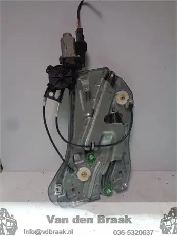 Renault Megane CC 2003-2010 Electrisch raammechaniek linksachter
