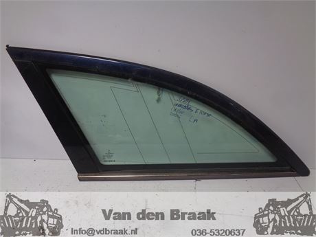Mercedes-Benz S211 2003-2009 Ruit links achter (plak)