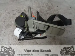 Nissan Qashqai 2010-2014 Gordelspanner links voorzijde