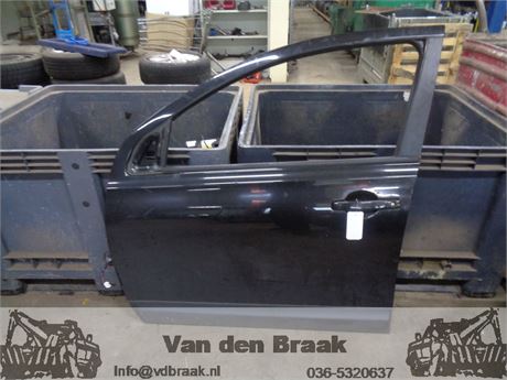 Nissan Qashqai+2 (JJ10E) 2007-2014 Deur links voorzijde