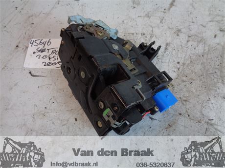 Seat Altea 2004-2009 Deurslot links voorzijde