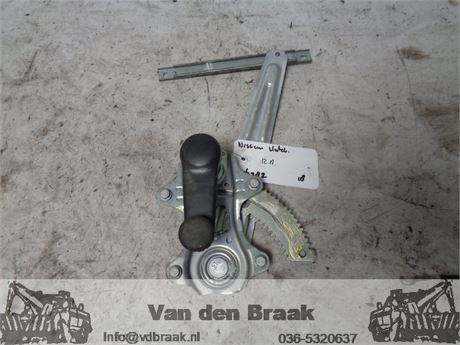 Nissan Micra K14 5 drs 2017-2023 Raammechaniek rechtsachter handbediend