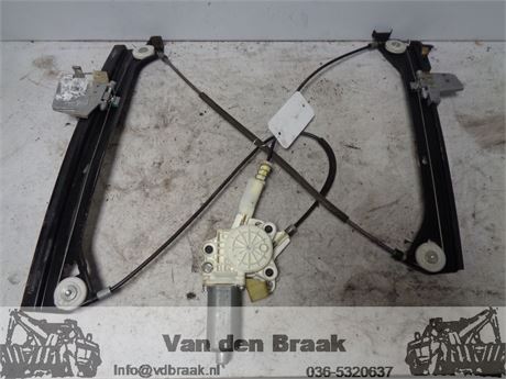 Mercedes Benz CLK Coupe 2002-2009 Raammechaniek links voor