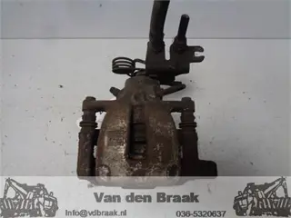 Volkswagen Caddy 2004-2010 Remklauw rechts achter