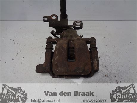 Volkswagen Caddy 2004-2010 Remklauw links achter