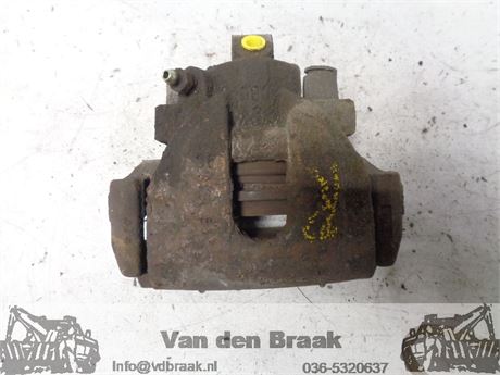 Volvo V70 2000-2004 Remklauw rechts achterzijde