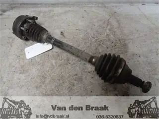 Skoda Fabia 1.2 6V 2002-2015 Aandrijfas links voor