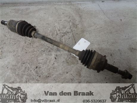 Suzuki Splash 1.0 12V 2011-2015 Aandrijfas links