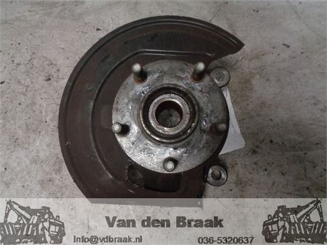 Nissan Qashqai 2007-2014 Fusee rechts voor