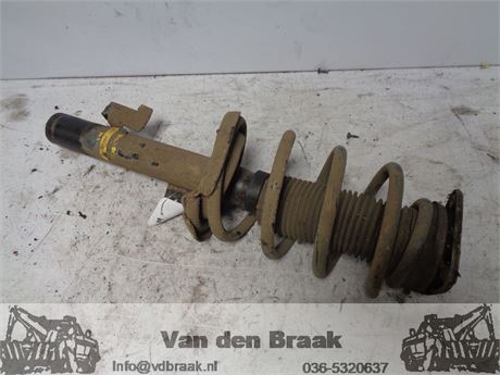 Ford Kuga 2.0 TDCi 2008-2013 Veerpoot links voor
