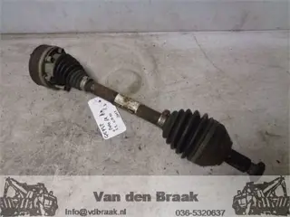 Volkwagen Polo 1.2 TSi 2010-2014 Aandrijfas links voor