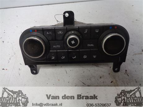 Nissan Qashqai+2 2010-2014 Kachelpaneel