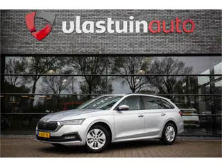 Škoda Octavia Combi 1.0 e-TSI Business Edition , Virtual cockpit, Cruise, PDC, NL-Auto