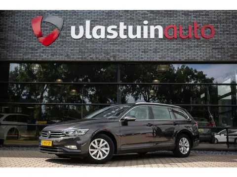 Volkswagen Passat Variant 1.5 TSI Comfort Business , Adaptive cruise, Carplay, Keyless entry,