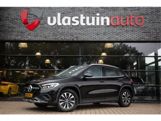 Mercedes-Benz GLA 250 e Business Solution AMG Limited , Trekhaak, Camera, Stoelverwarming, Cruise co