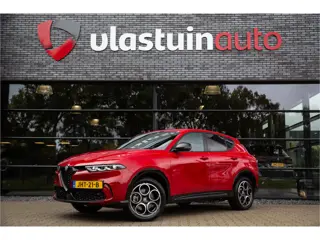 Alfa Romeo Tonale 1.3T PHEV Sprint , Adaptive cruise, Camera,