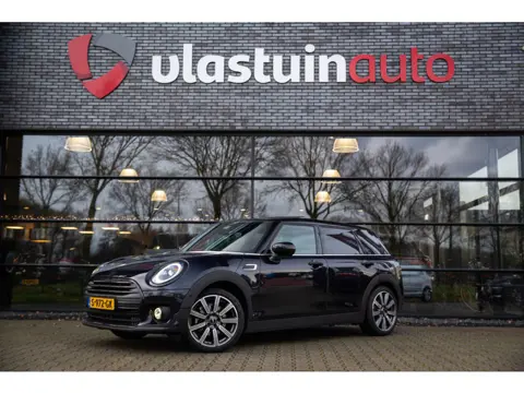 MINI Clubman 1.5 Cooper MINI Yours , Trekhaak, Panoramadak, Harman & Kardon,